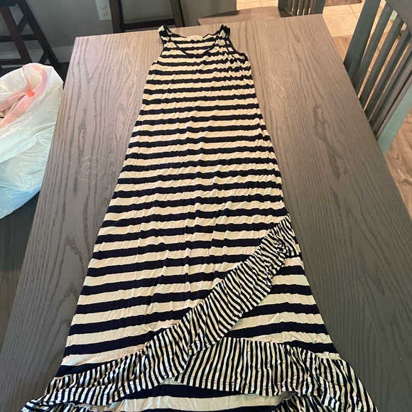 Pink Rose Dresses & Skirts - Women’s Petite Medium Tank Maxi Dress